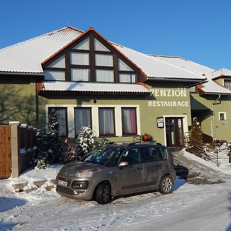 Penzion U Kašných Mníšek pod Brdy Exterior foto