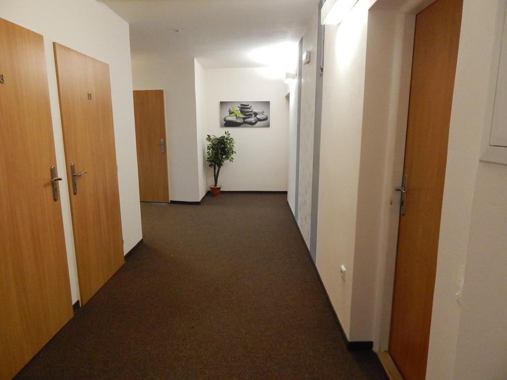 Penzion U Kašných Mníšek pod Brdy Exterior foto