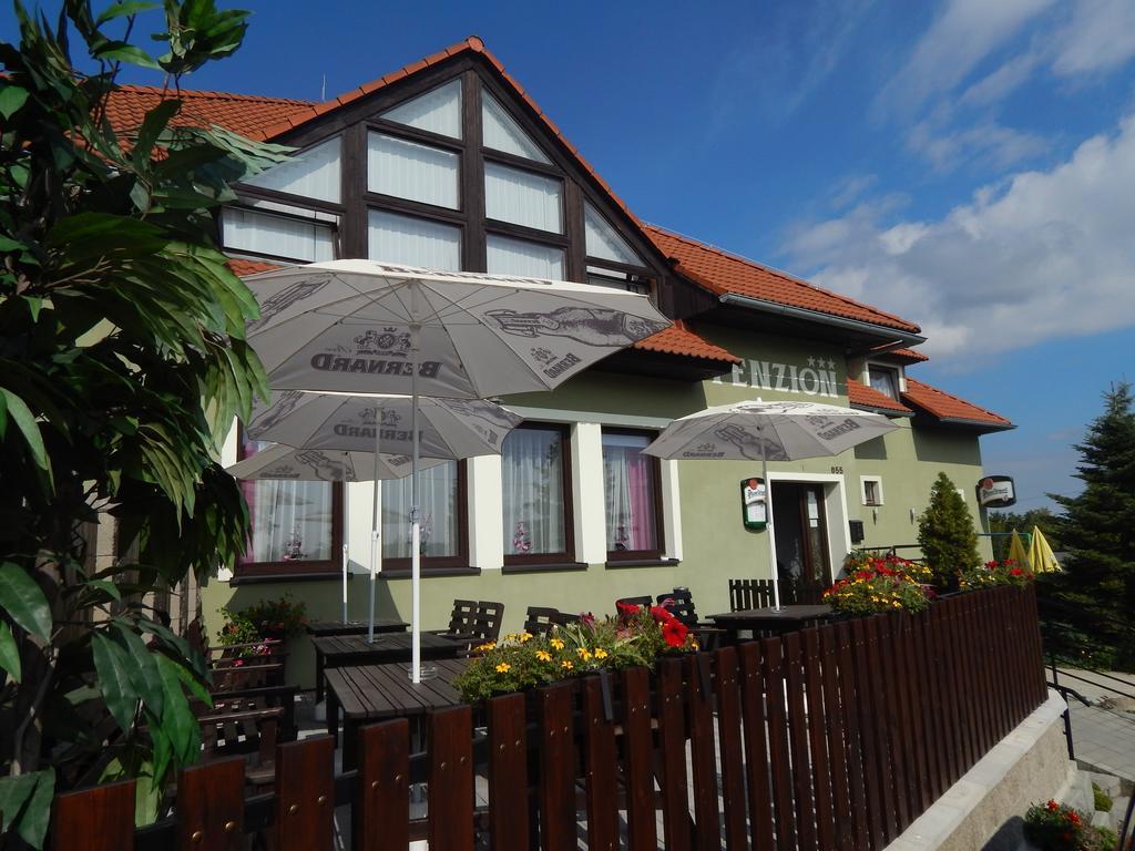Penzion U Kašných Mníšek pod Brdy Exterior foto